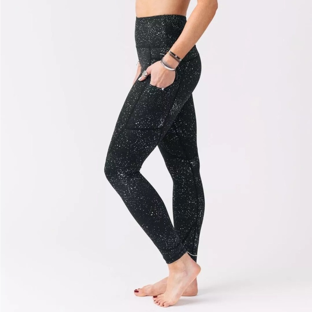 Zyia Active Reflective Leggings